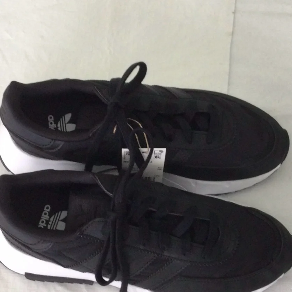 Adidas Unisex Big Kid Retropy F2 J Black & White Sz 7